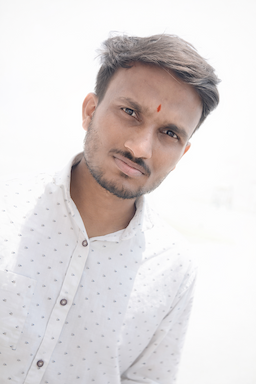UI/UX Designer
